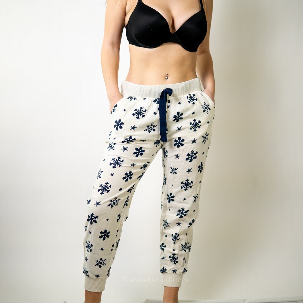 Aerie Cotton Snowflake Pajama Bottoms - Picture 3 of 5